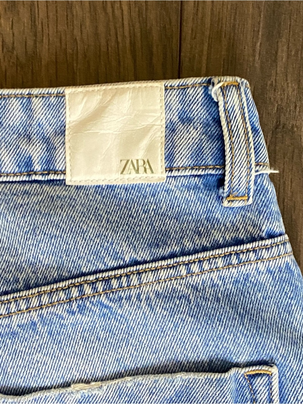 Zara Blue Straight Leg Jeans with Knee Rips - Picture 6 of 7